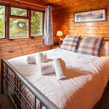 Black Moss Tarn Neaum Crag Skelwith Bridge Apartment Ambleside