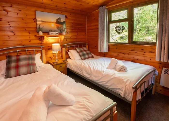 Black Moss Tarn Neaum Crag Skelwith Bridge Ambleside